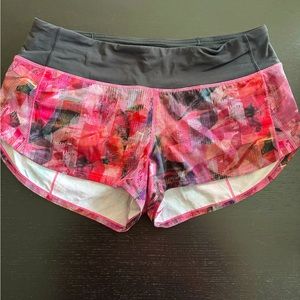 Lululemon size 6 shorts